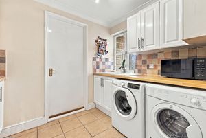 BROMLEY ROAD- click for photo gallery